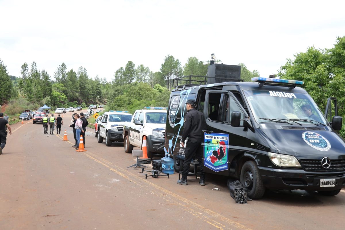 Tragedia en Campo Viera: Passalacqua encabezó los operativos de asistencia 9 18 - Tragedia en Campo Viera Passalacqua encabezo los operativos de asistencia 3 - 17