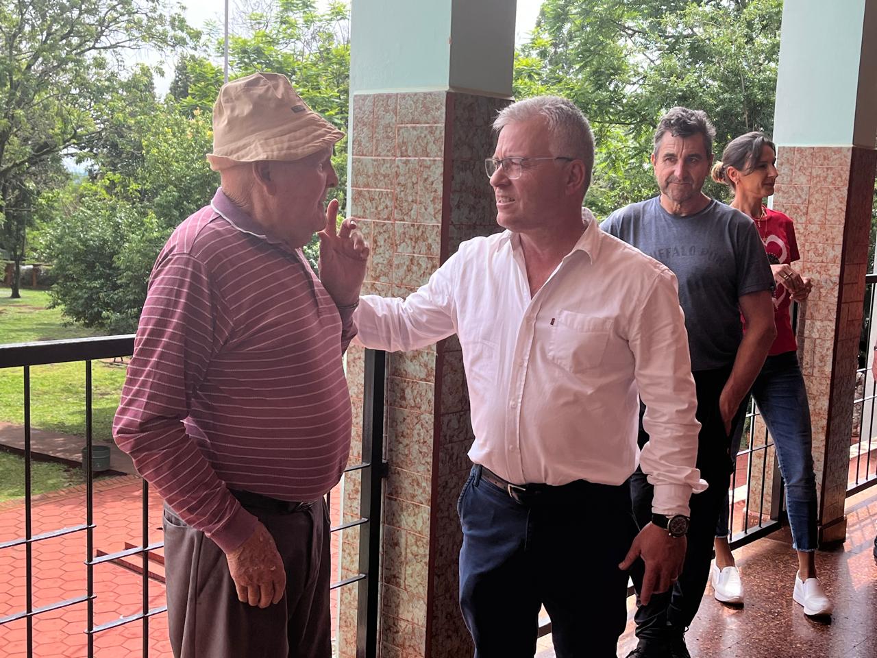 Votó Carlos Koth en Puerto Rico: “Es una fiesta de la democracia” 2 4 - Voto Carlos Koth en Puerto Rico Es una fiesta de la democracia 4 - 3