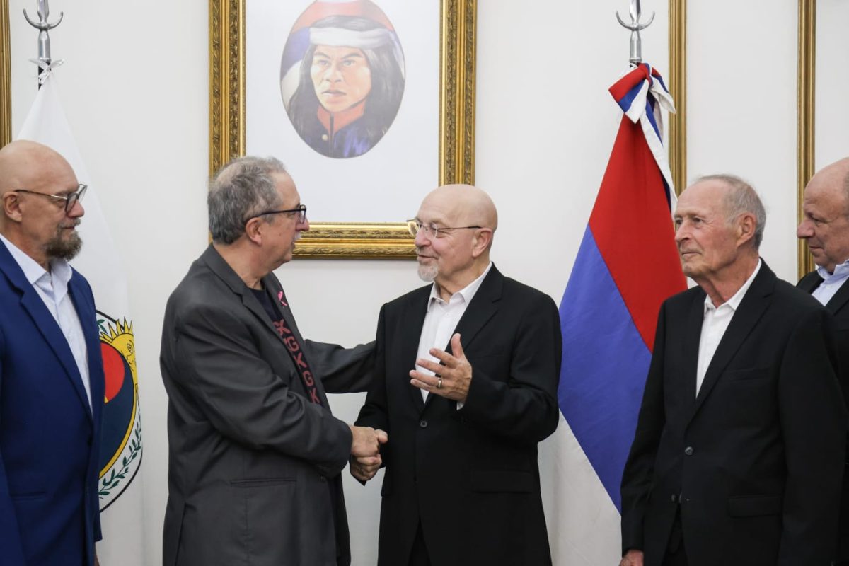 Passalacqua recibió a autoridades masónicas de América y Europa en Posadas 1 2 - WhatsApp Image 2025 10 30 at 12.23.59 - 1