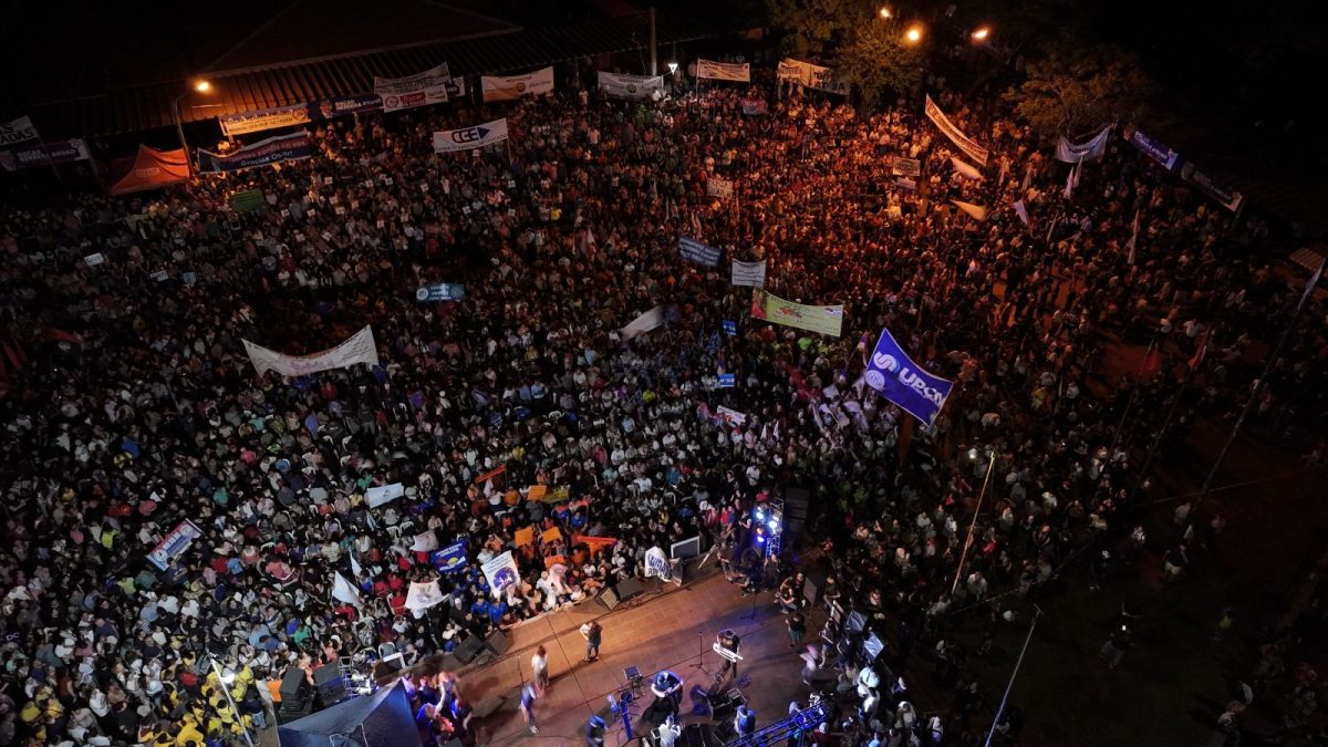 El Frente Renovador cerró la campaña con multitudinario acto 1 2 - cierre campana frente renovador herrera ahuad 2 - 1