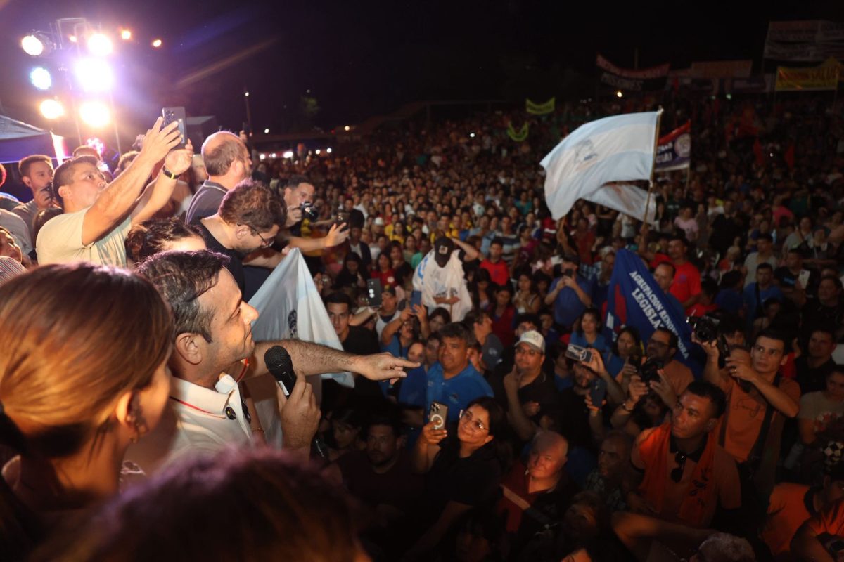 El Frente Renovador cerró la campaña con multitudinario acto 8 16 - cierre campana frente renovador herrera ahuad 9 - 15