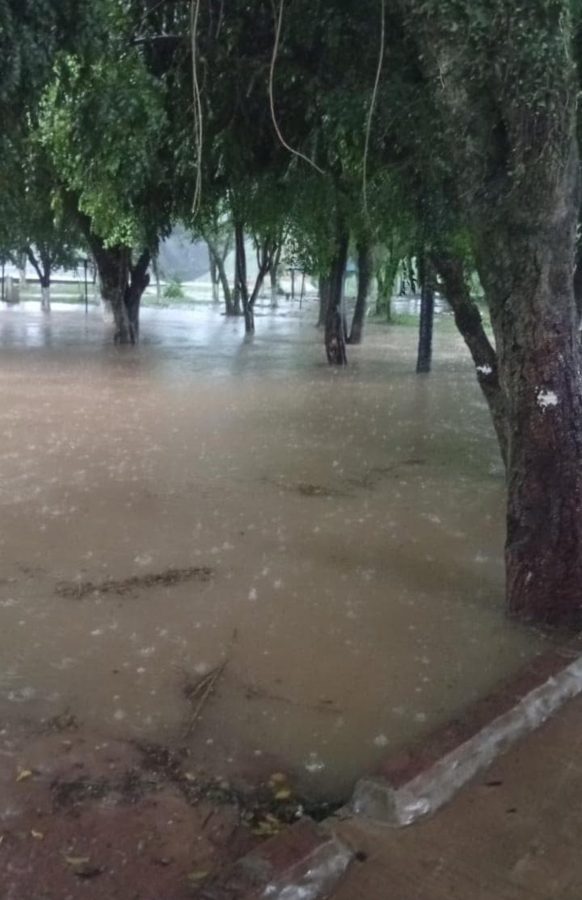 inundaciones en ituzaingo 8 - 15