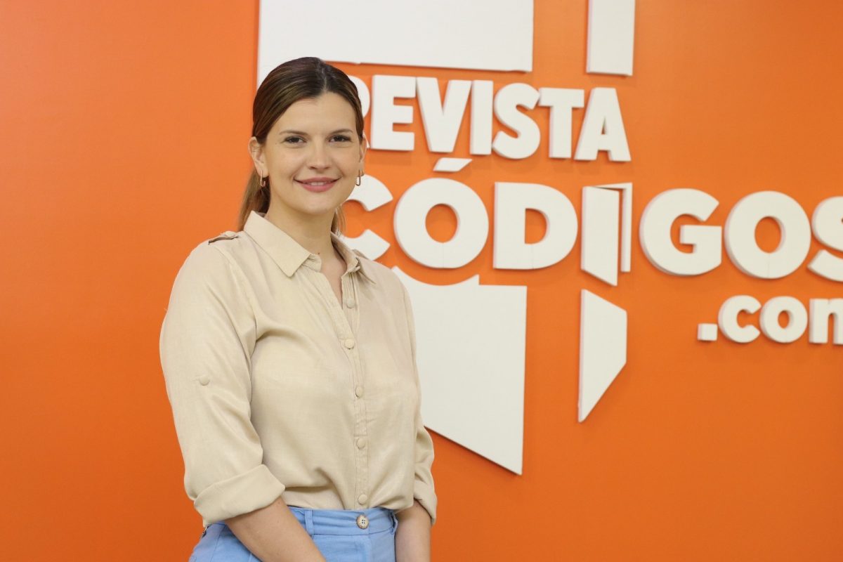 Gacek: "La Renovación ofrece certezas en un país lleno de incertidumbre” 6 12 - micaela gacek 7 - 11