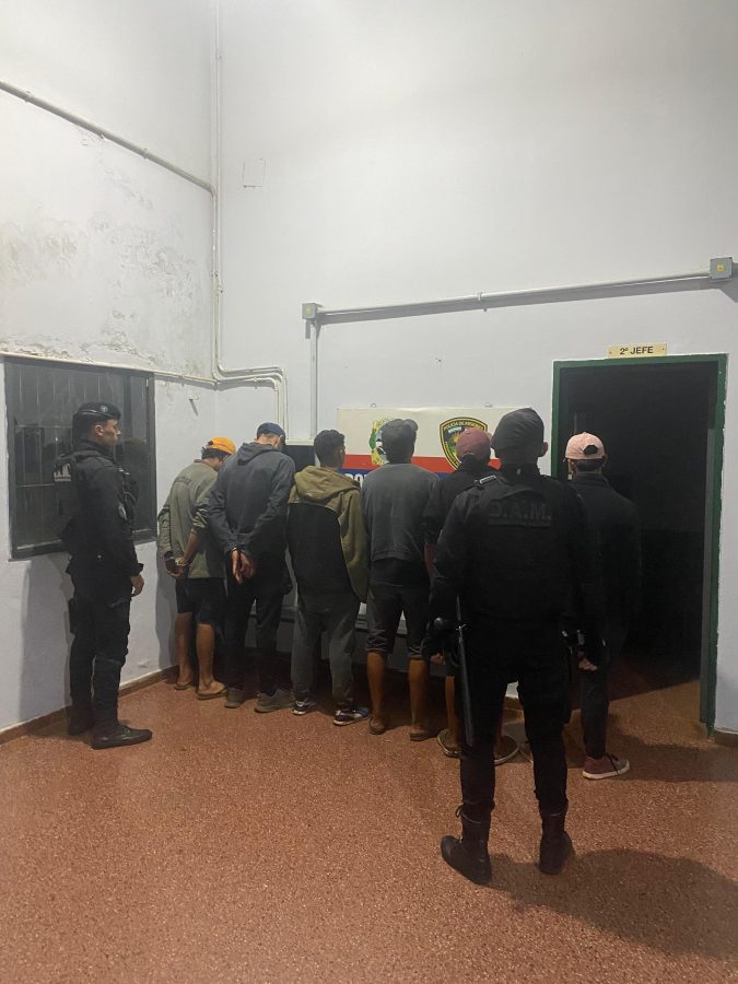 Operativos simultáneos en Posadas y Garupá terminaron con 10 detenidos 1 2 - operativos detenidos 2 - 1