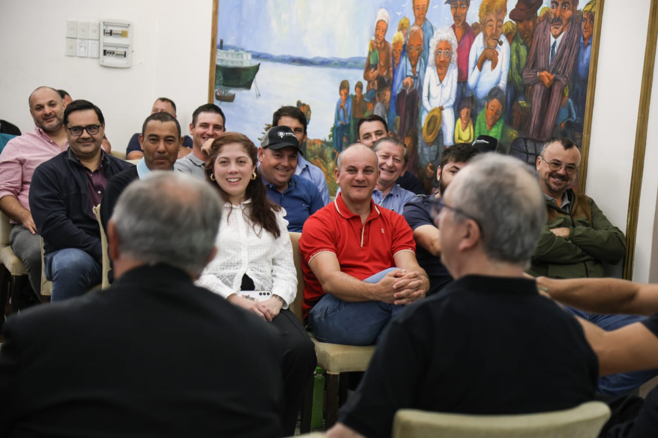 Passalacqua: “El bienestar de las familias tabacaleras está en el centro de nuestras políticas públicas” 7 14 - passalacqua tabacaleros 7 - 13