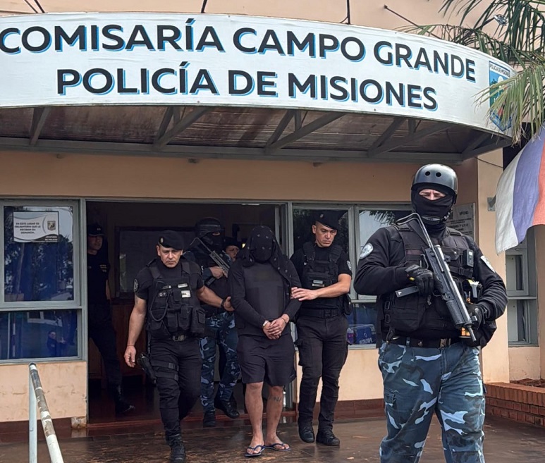 Narco vinculado al Primer Comando Capital fue atrapado por la Policía de Misiones y extraditado a Brasil