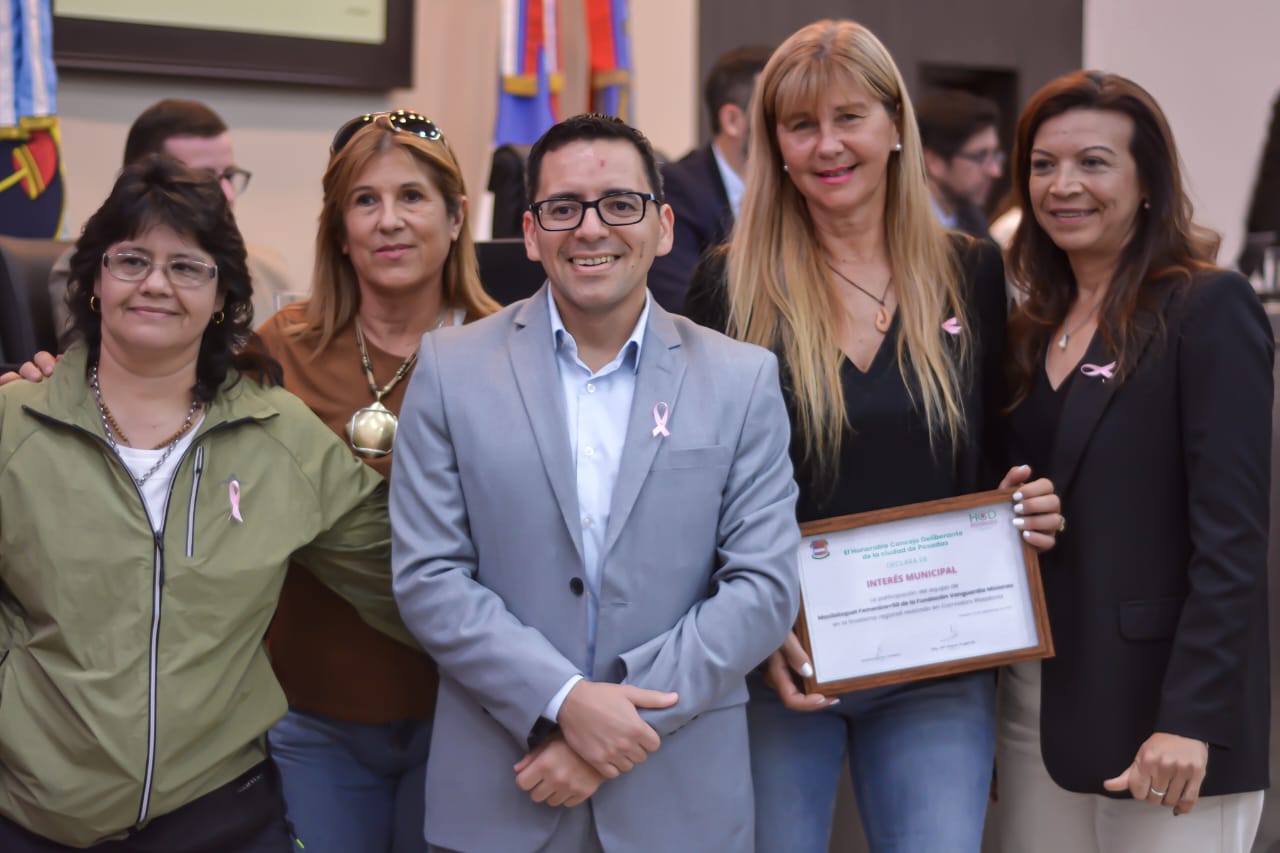 Juan Matías Paonessa asumió como nuevo Defensor del Pueblo de Posadas 11 22 - sesion concejo 10 - 21