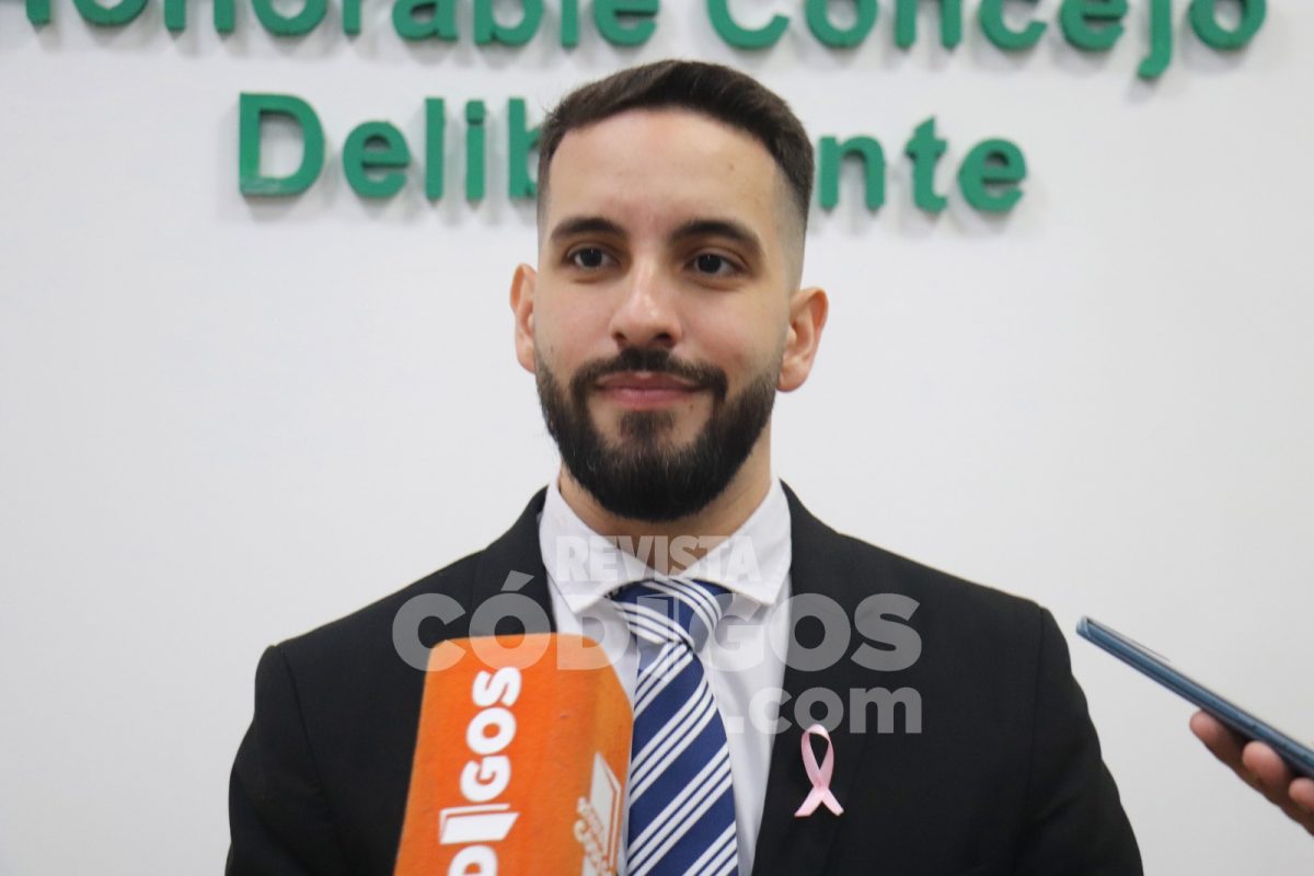 Juan Matías Paonessa asumió como nuevo Defensor del Pueblo de Posadas 6 12 - sesion concejo 5 - 11