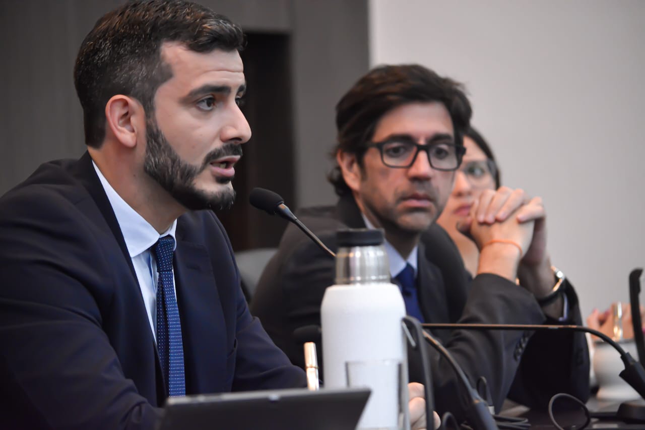 Juan Matías Paonessa asumió como nuevo Defensor del Pueblo de Posadas 10 20 - sesion concejo 9 - 19