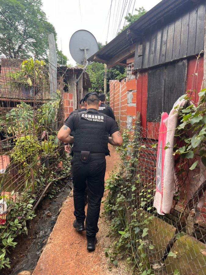 Amplio operativo policial dejó más de dos mil identificados y 21 detenidos en Misiones 4 7 - Amplio operativo policial dejo mas de dos mil identificados y 21 detenidos en Misiones 3 - 6