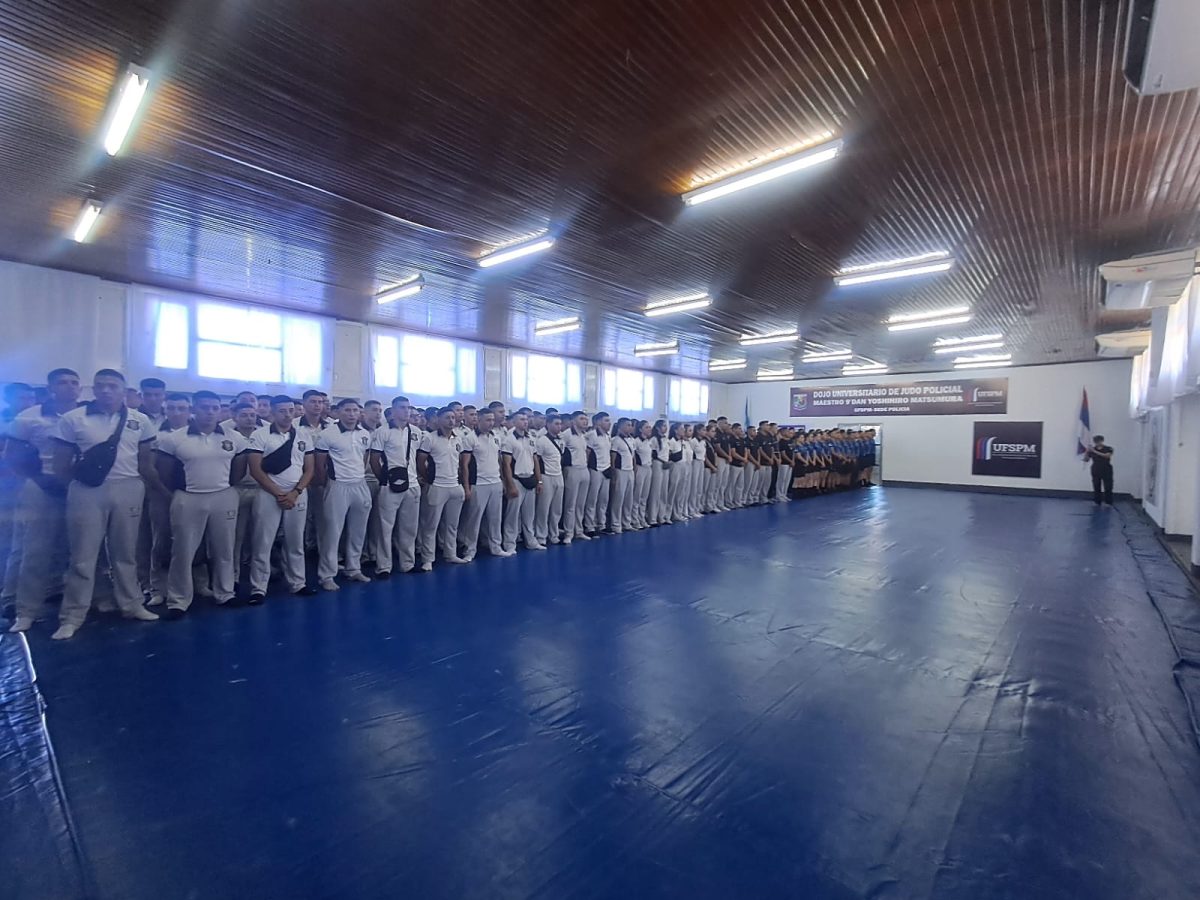 Cadetes tucumanos conocieron el modelo formativo de la Policia de Misiones 8 - 3