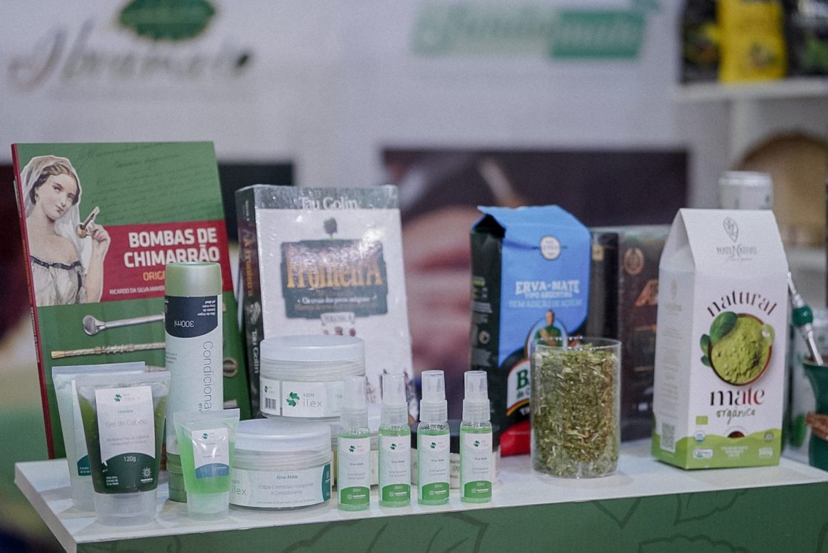 Con mas de 200 stands y espectaculos se inauguro la 47a Fiesta Nacional de la Yerba Mate 4 - 19