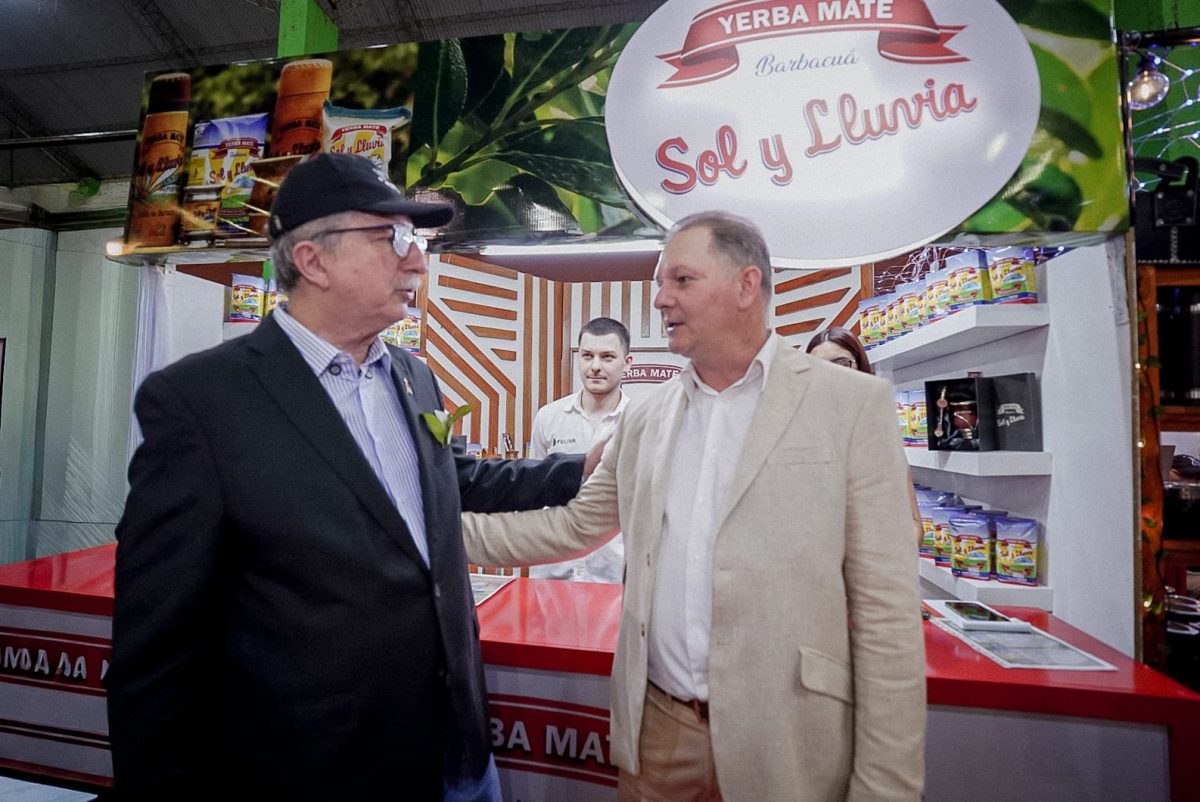 Con mas de 200 stands y espectaculos se inauguro la 47a Fiesta Nacional de la Yerba Mate 7 - 13