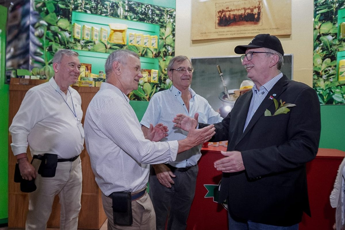 Con mas de 200 stands y espectaculos se inauguro la 47a Fiesta Nacional de la Yerba Mate 8 - 11