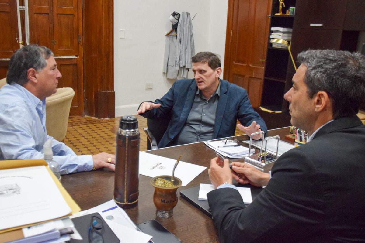 El nuevo municipio Dos Hermanas tendra a Luis Aquino como interventor organizador 3 - 3