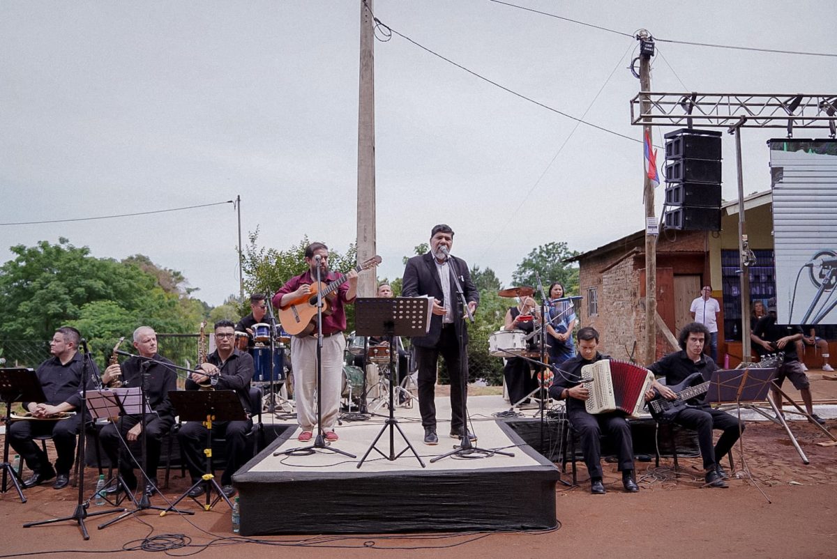 Passalacqua en el natalicio de Guacurarí: "Los misioneros defendemos el federalismo" 11 22 - IMG 20251130 WA0055 - 21