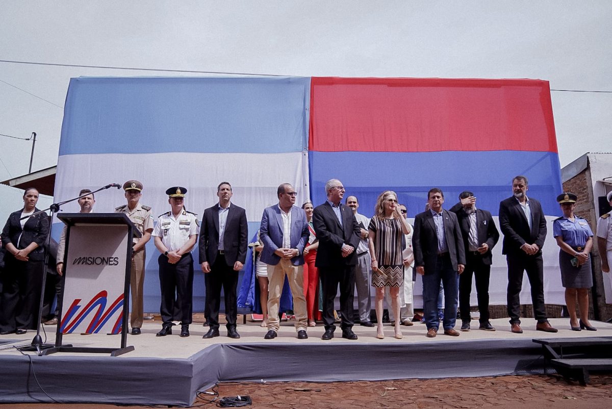 Passalacqua en el natalicio de Guacurarí: "Los misioneros defendemos el federalismo" 7 14 - IMG 20251130 WA0058 - 13