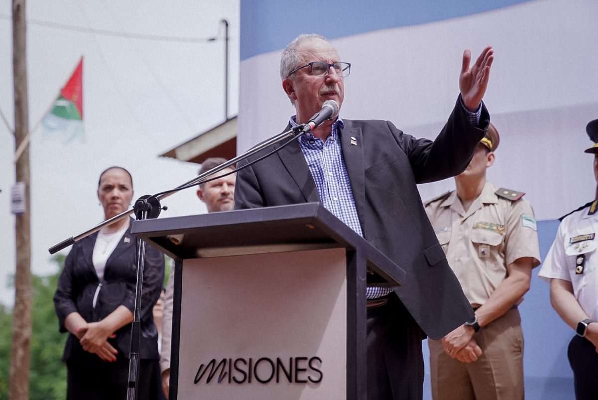 Passalacqua en el natalicio de Guacurarí: "Los misioneros defendemos el federalismo" 2 4 - IMG 20251130 WA0063 - 3