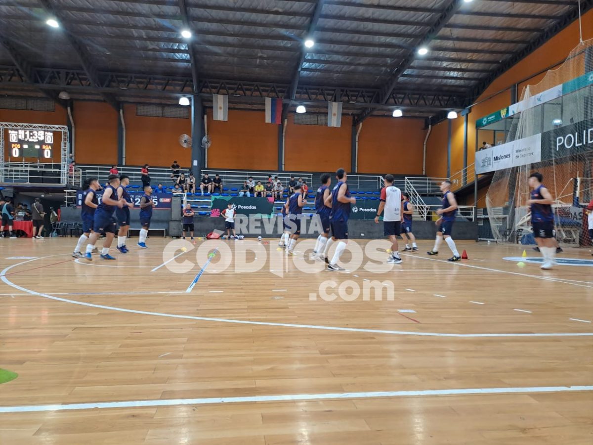 Nacional de Selecciones de Futsal: tras empatar en el debut, Posadas enfrenta hoy a Bariloche 4 8 - Nacional de Selecciones de Futsal tras empatar en el debut Posadas enfrenta hoy a Bariloche 2 - 7