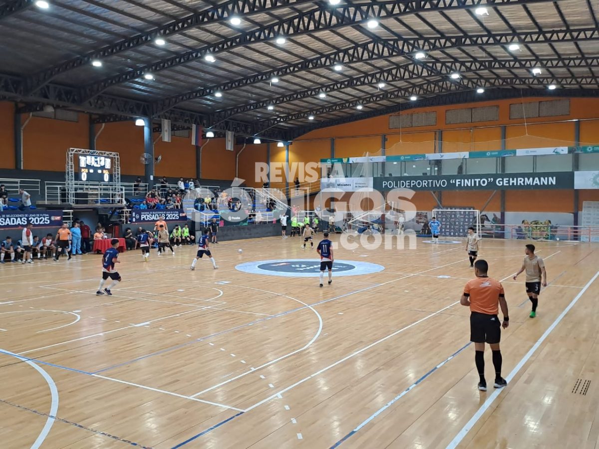 Nacional de Selecciones de Futsal: tras empatar en el debut, Posadas enfrenta hoy a Bariloche 8 16 - Nacional de Selecciones de Futsal tras empatar en el debut Posadas enfrenta hoy a Bariloche 7 - 15