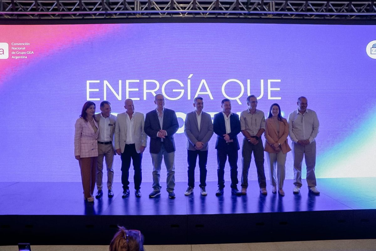 Passalacqua abrio la Convencion Anual del Grupo GEA el mayor encuentro turistico del pais en Iguazu 9 - 15