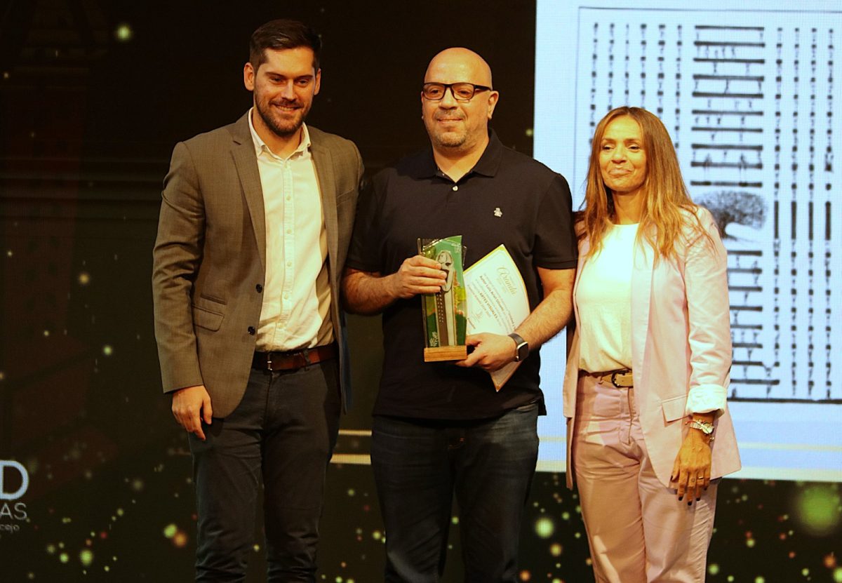 Cultura posadeña de gala: se entregaron los Premios Arandú con homenaje a Ramón Ayala 10 20 - Premios arandu posadas 10 - 19