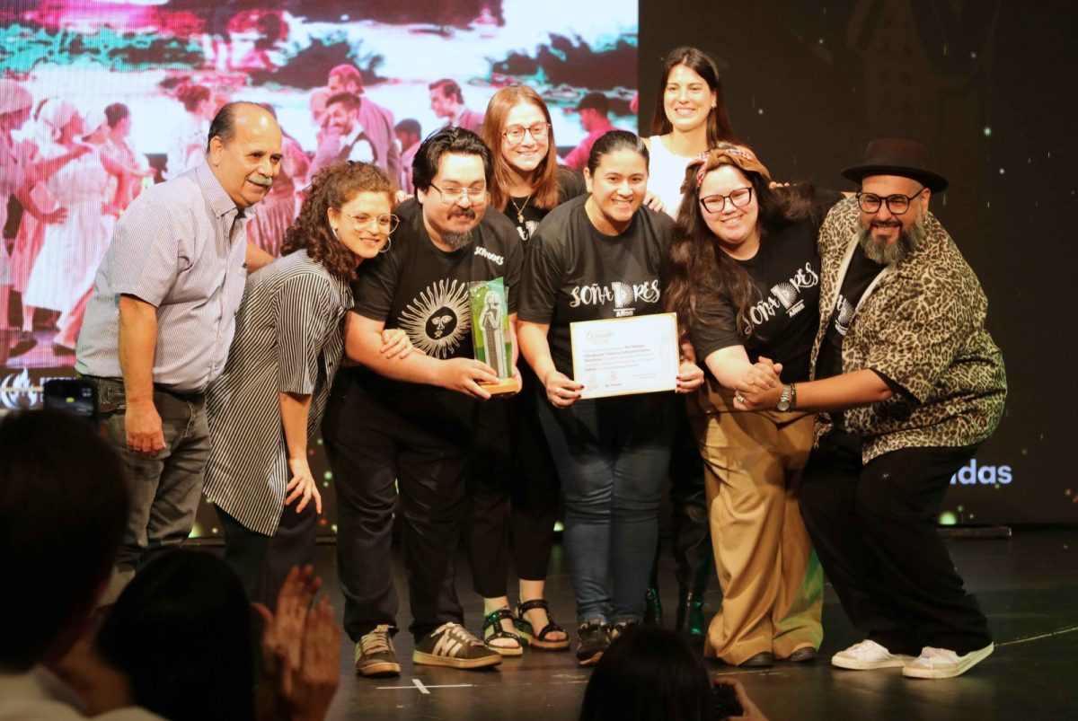 Cultura posadeña de gala: se entregaron los Premios Arandú con homenaje a Ramón Ayala 17 34 - Premios arandu posadas 17 - 33