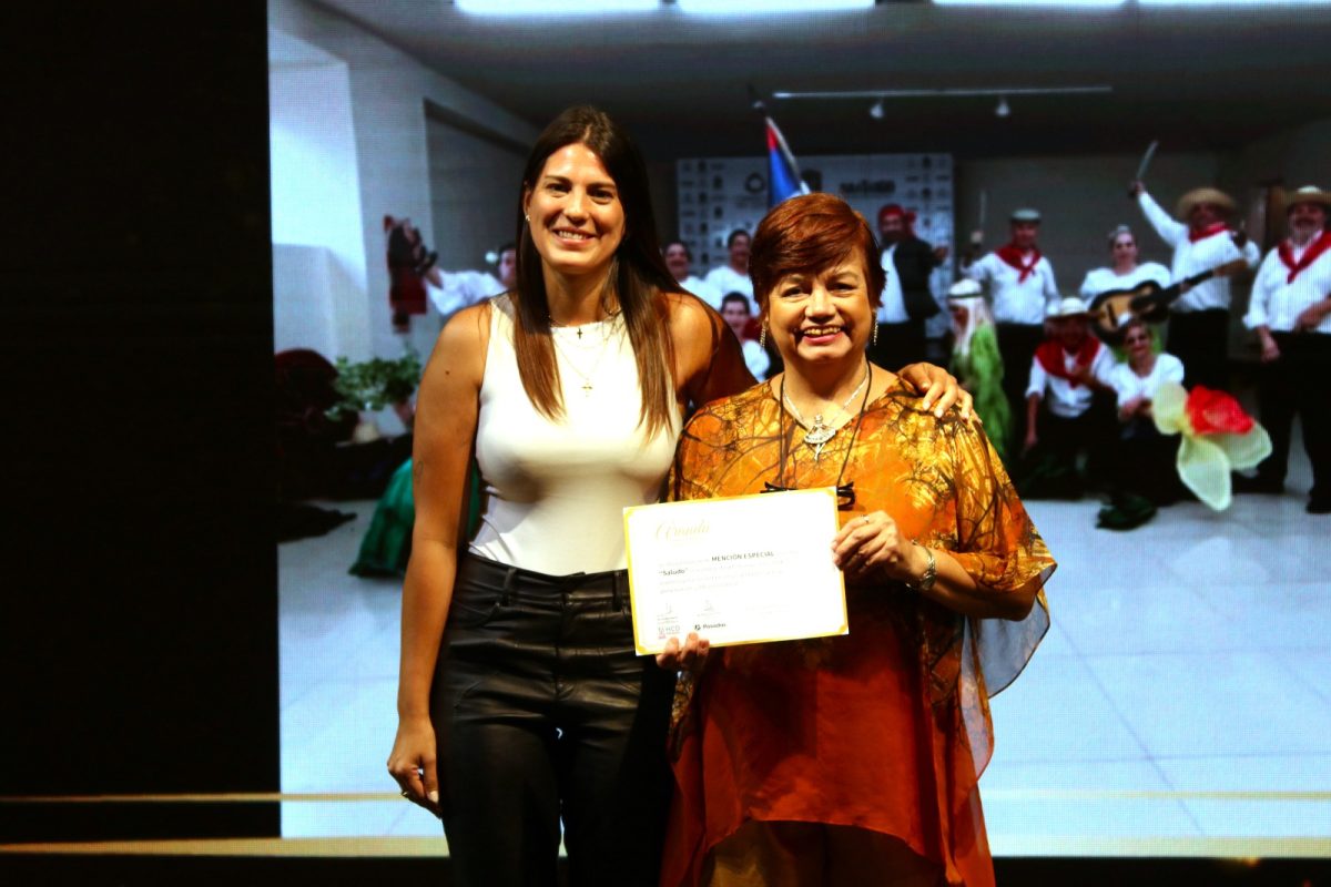 Cultura posadeña de gala: se entregaron los Premios Arandú con homenaje a Ramón Ayala 5 10 - Premios arandu posadas 5 - 9