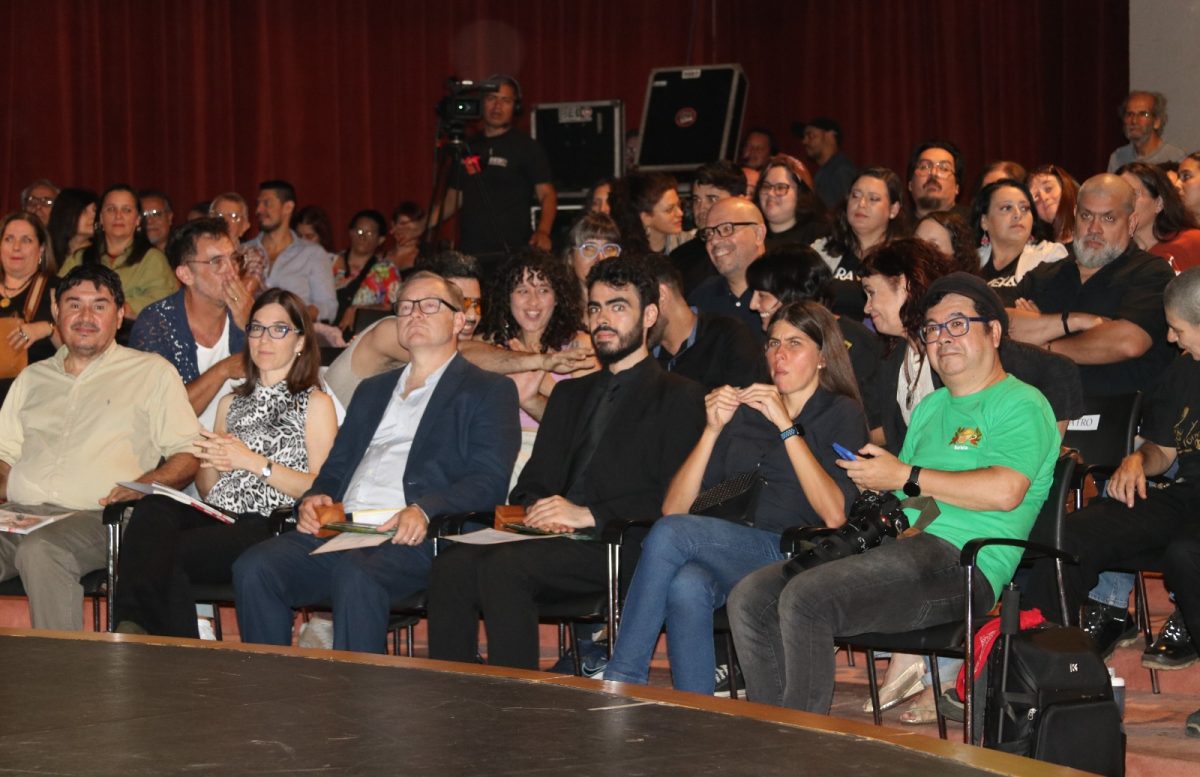 Cultura posadeña de gala: se entregaron los Premios Arandú con homenaje a Ramón Ayala 8 16 - Premios arandu posadas 8 - 15