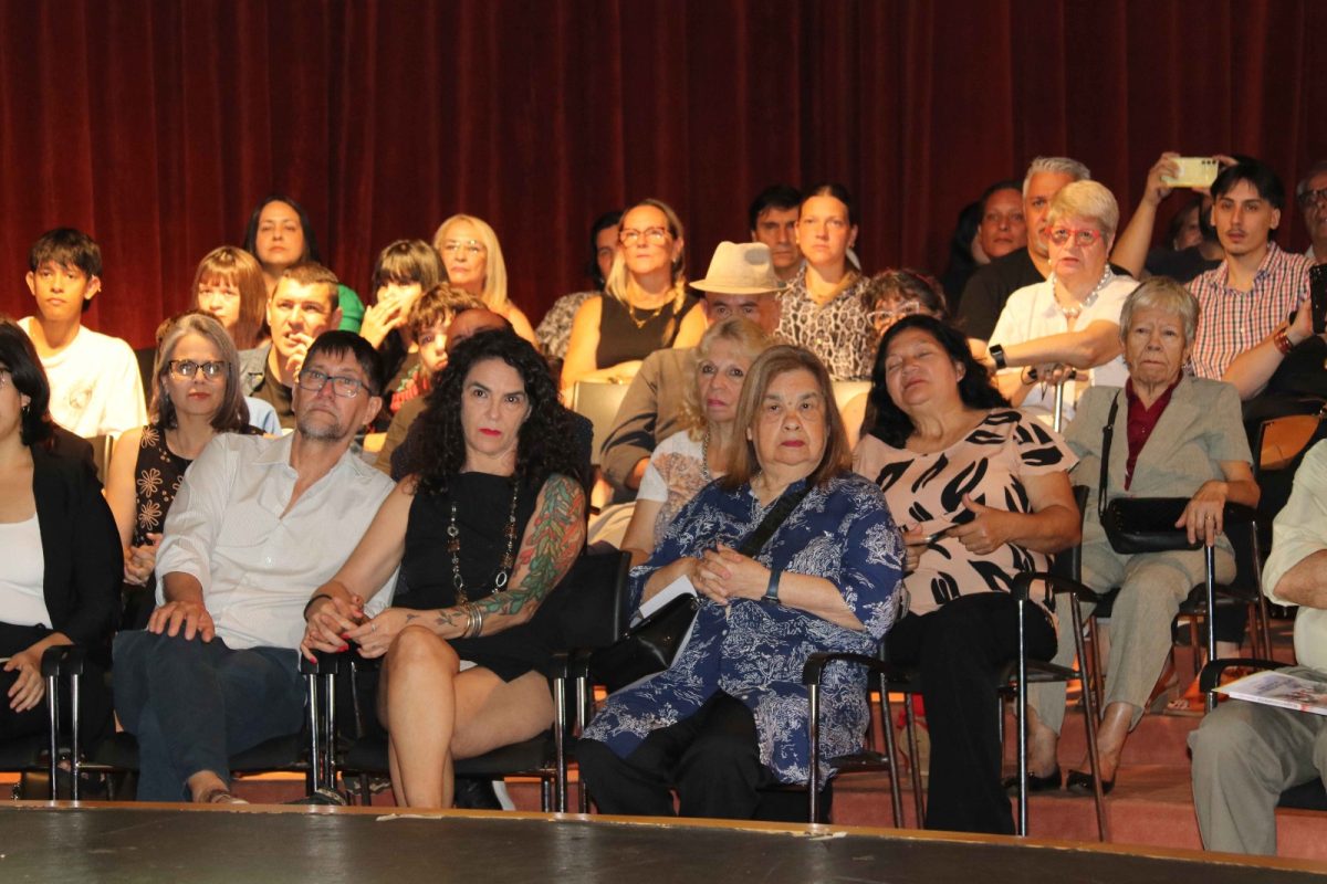 Cultura posadeña de gala: se entregaron los Premios Arandú con homenaje a Ramón Ayala 9 18 - Premios arandu posadas 9 - 17