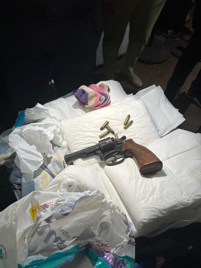 Detienen a una dupla acusada por robos en Villa Cabello: la Policía halló armas, bicicletas y electrónicos 1 2 - Villa Cabello 3 - 1