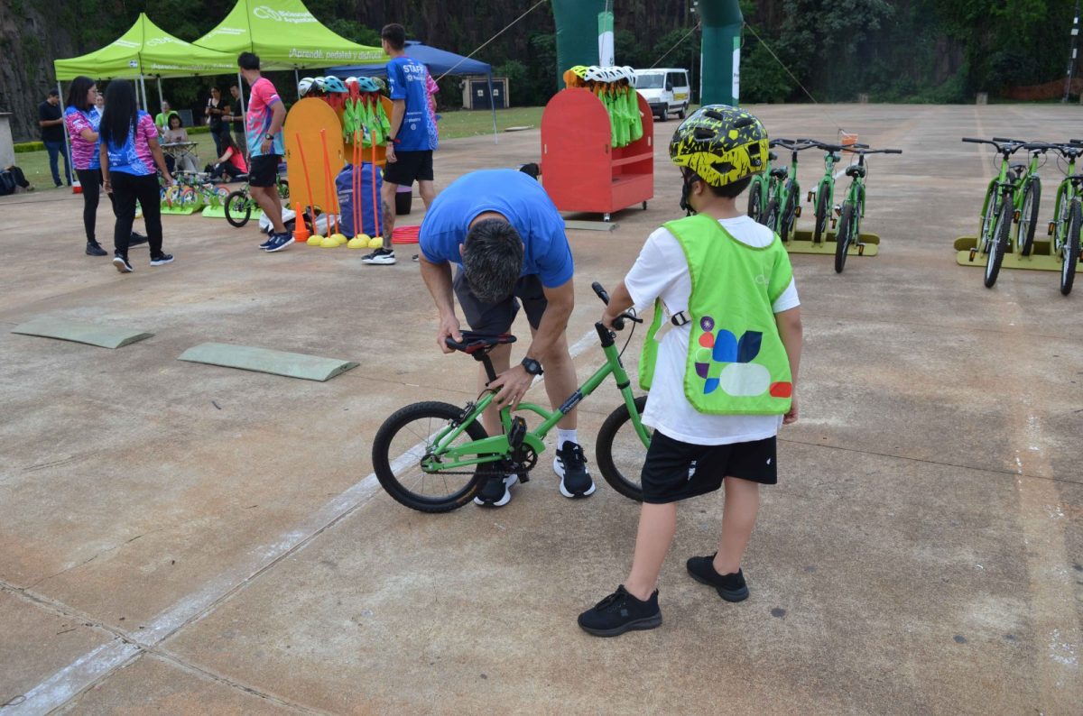 Niños y niñas volvieron a disfrutar de una nueva jornada de “Biciescuelas Argentinas” en Posadas 6 12 - bicicletas en posadas 6 - 11