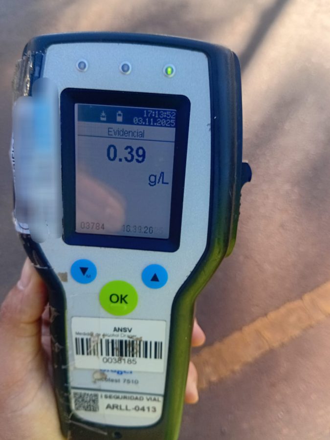 Con 24 pasajeros a bordo: colectivero fue detectado alcoholizado en Misiones 1 2 - colectivero alcoholizado 1 1 - 1