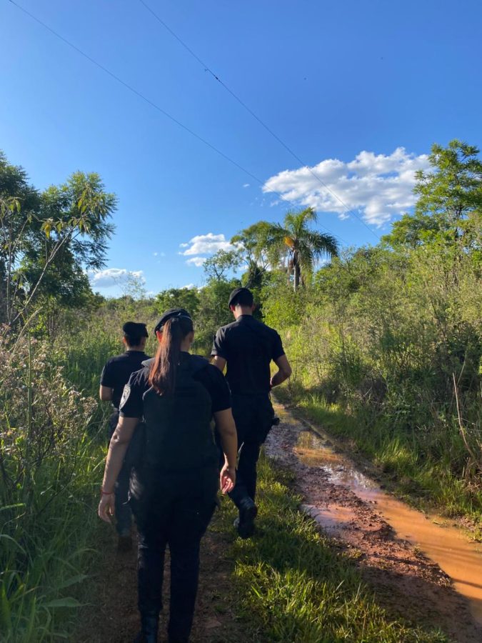 La Policía intensifica operativos con controles y recorridas en los 79 municipios 3 6 - controles policiales 2 - 5