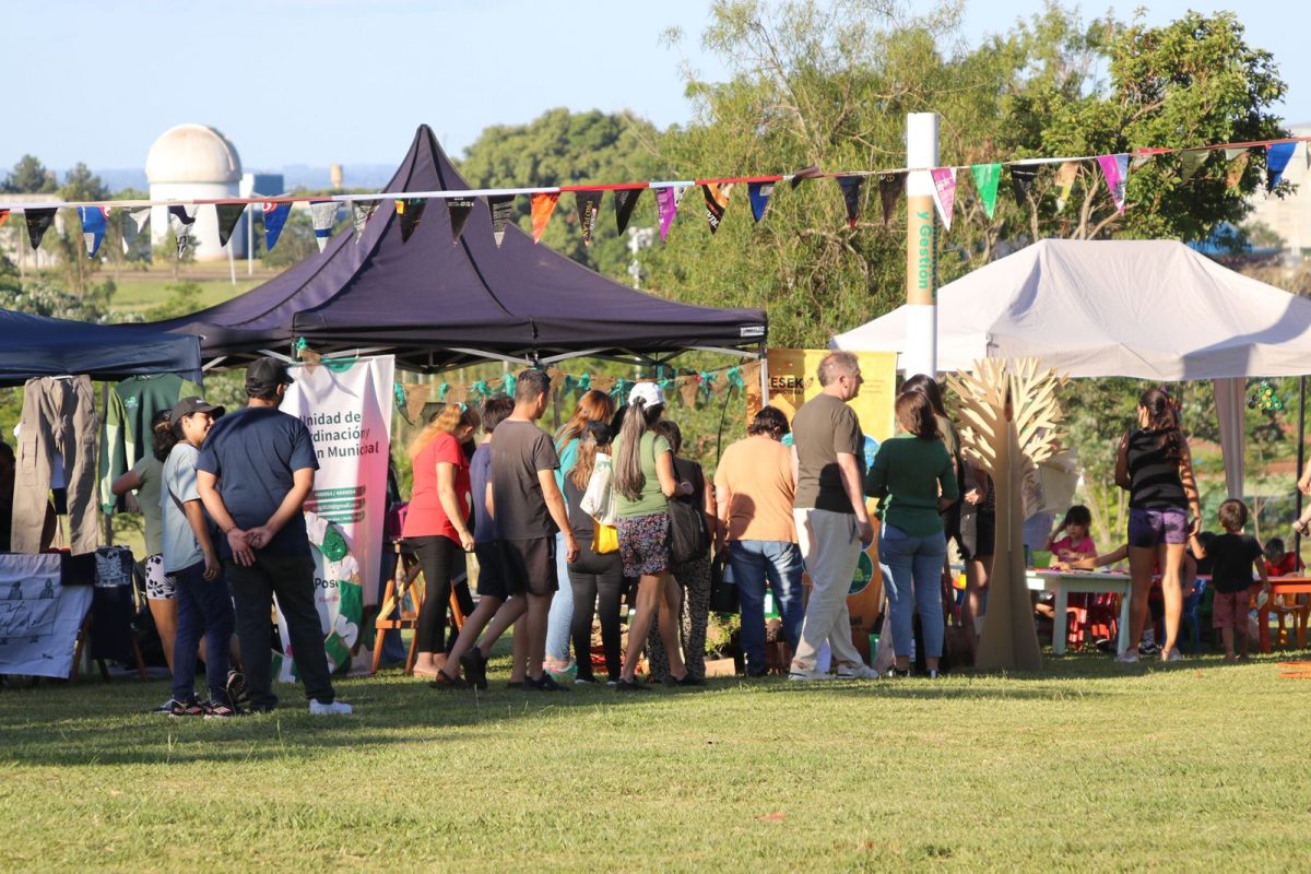 Posadas celebró su primera Expo Sustentable con fuerte apoyo de emprendedores y vecinos 3 6 - expo sustentables 4 - 5