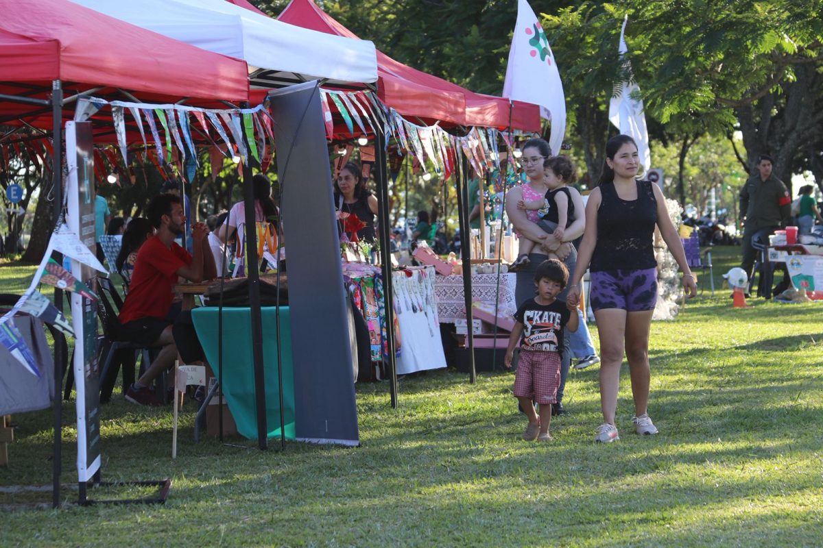Posadas celebró su primera Expo Sustentable con fuerte apoyo de emprendedores y vecinos 5 10 - expo sustentables 6 - 9