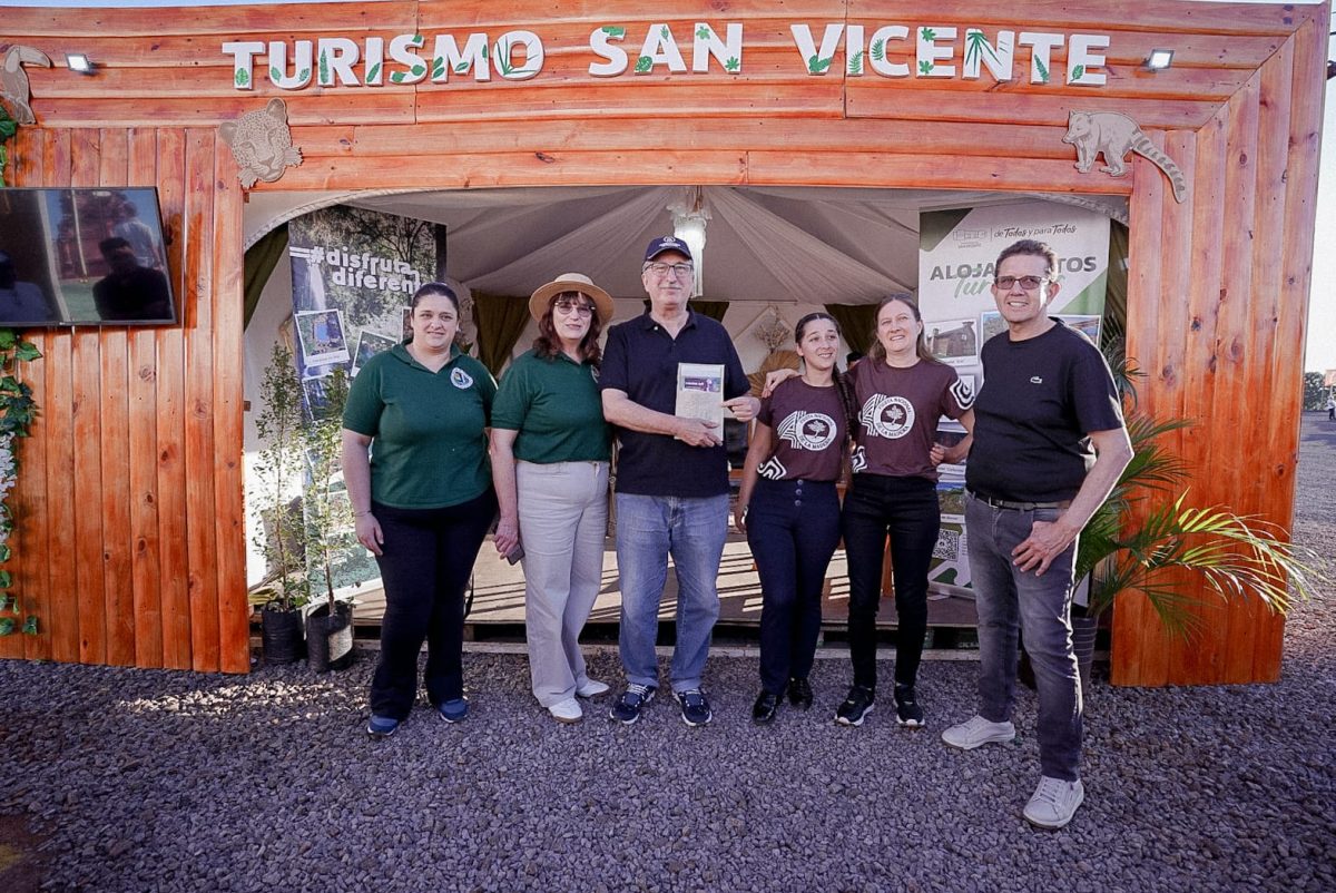 Comenzó la 40° edición de la Fiesta de la Madera en San Vicente 11 22 - fiesta de la madera san vicente 12 - 21