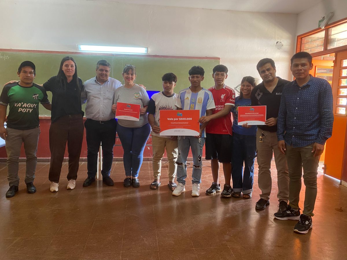 Sembrando agua: 7 escuelas ganadoras y más de 2 millones en premios para estudiantes secundarios 2 4 - ganadores 3 - 3