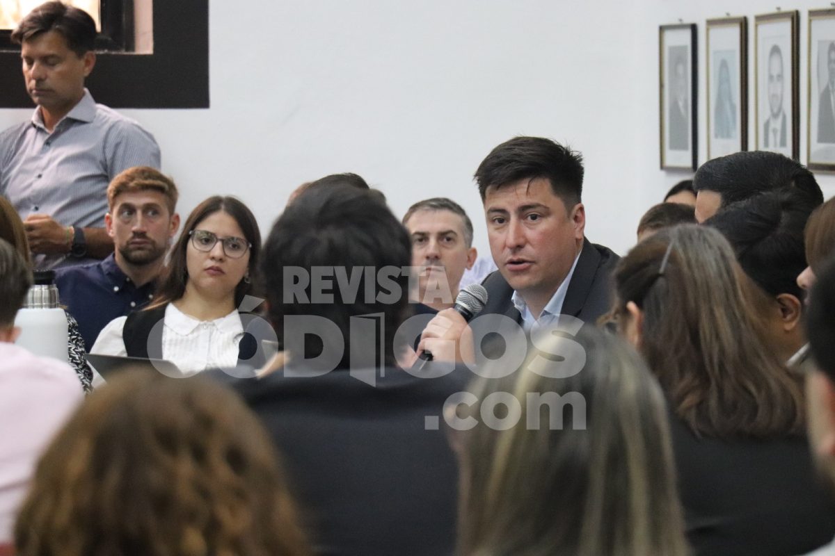 Guastavino destacó que el Presupuesto 2026 de Posadas apunta a la eficiencia y la simplificación 3 6 - guastavino 4 - 5