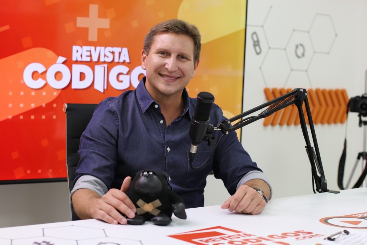 Sebastián Macias pasó por otro streaming de Códigos 2 4 - macias 3 - 3