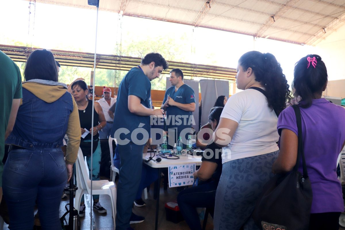 operativo en que te puedo ayudar 13 - 25