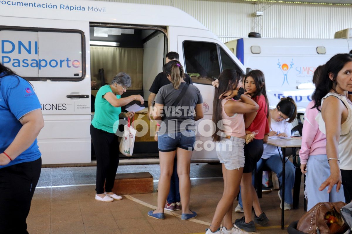 operativo en que te puedo ayudar 14 - 27