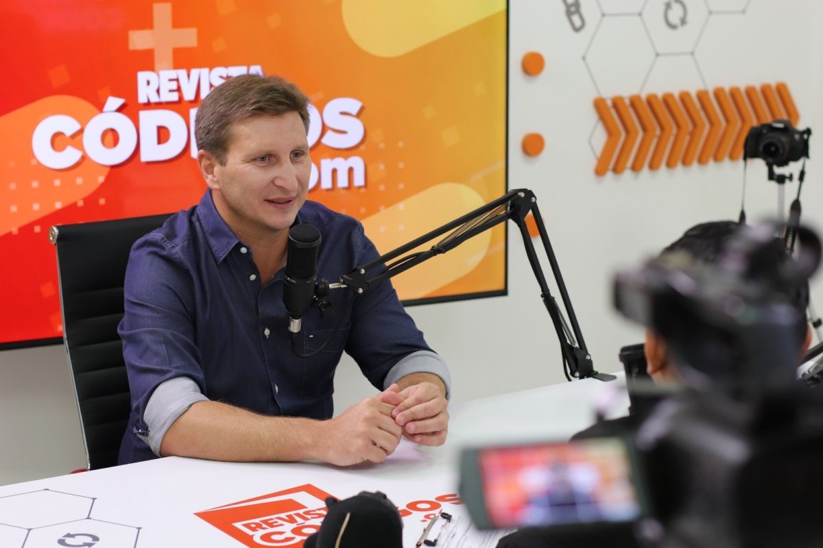 sebastian macias 8 - 13