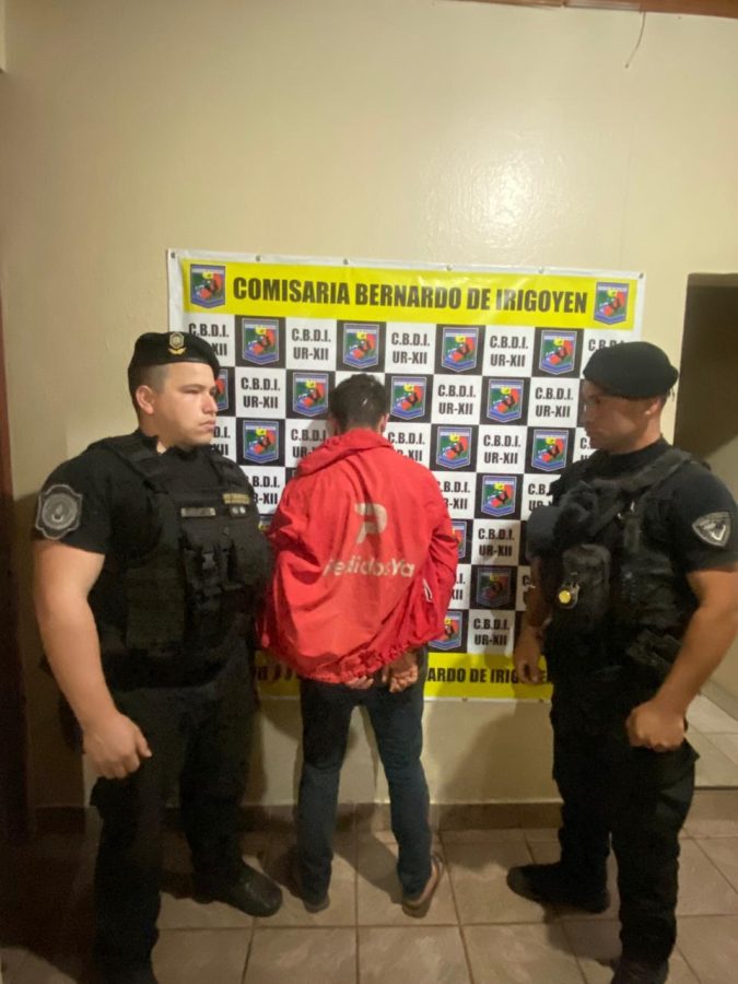 Buscan a seis convictos evadidos en Bernardo de Irigoyen 6 - 11