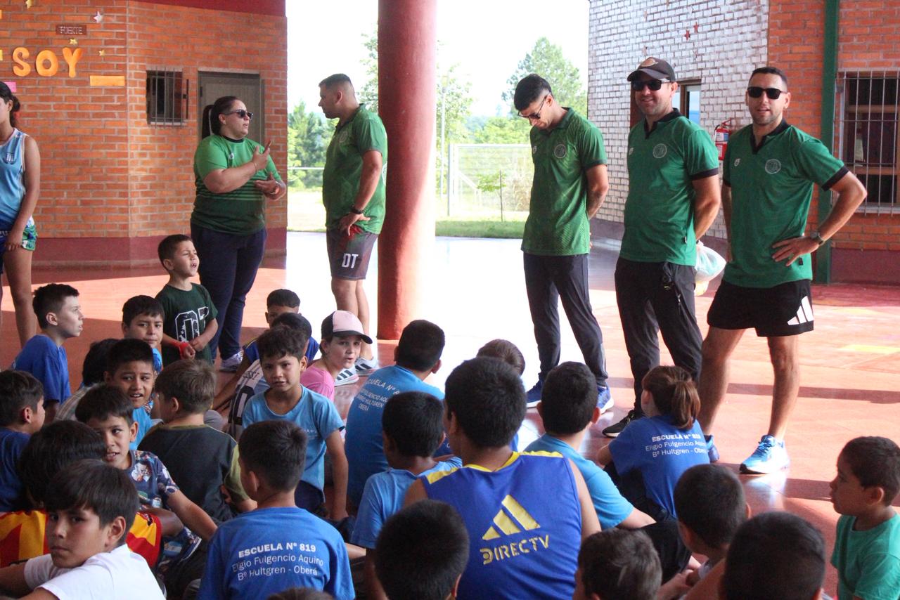 Con una maraton para mas de 120 chicos el Hogar de Dia de Obera celebro su 6° aniversario 1 - 3