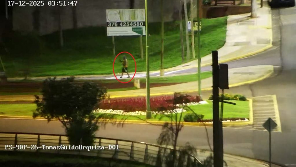 Detuvieron a un delincuente que fue captado robando una vivienda en Posadas 2 4 - Detuvieron a un delincuente que fue captado robando una vivienda en Posadas 3 - 3