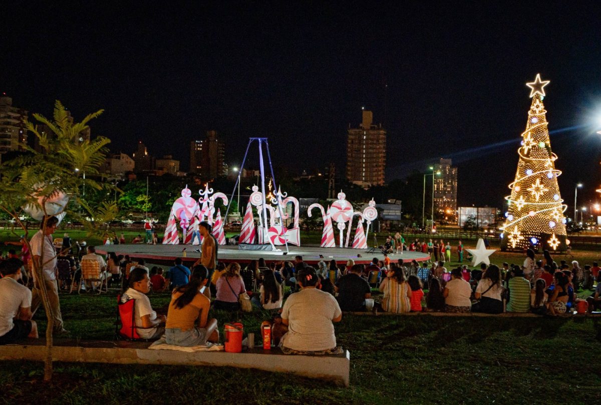 Espacios publicos con identidad propia el Parque Maria de la Cruz Morinigo de Posadas parque de las fiestas 1 - 3