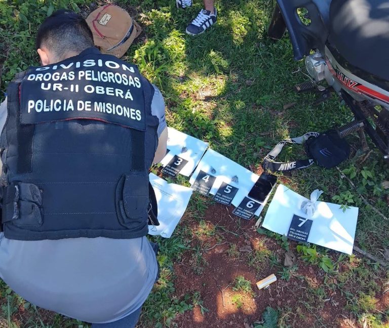Demoraron a tres personas en Oberá: ocultaban marihuana en un pañal