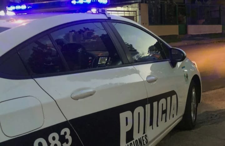 Obrero está gravemente herido tras caer desde una terraza en Miguel Lanús