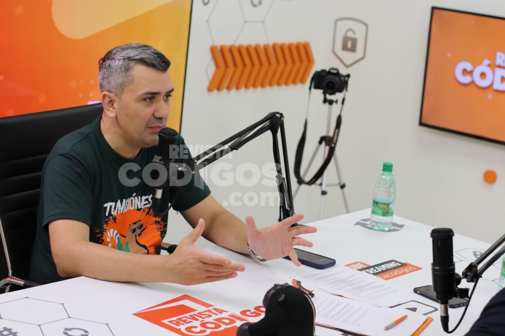 José María Arrúa y Daniel Vigo pasaron por el streaming de Códigos 5 10 - Jose Maria Arrua y Daniel Vigo pasaron por el streaming de Codigos 12 - 9